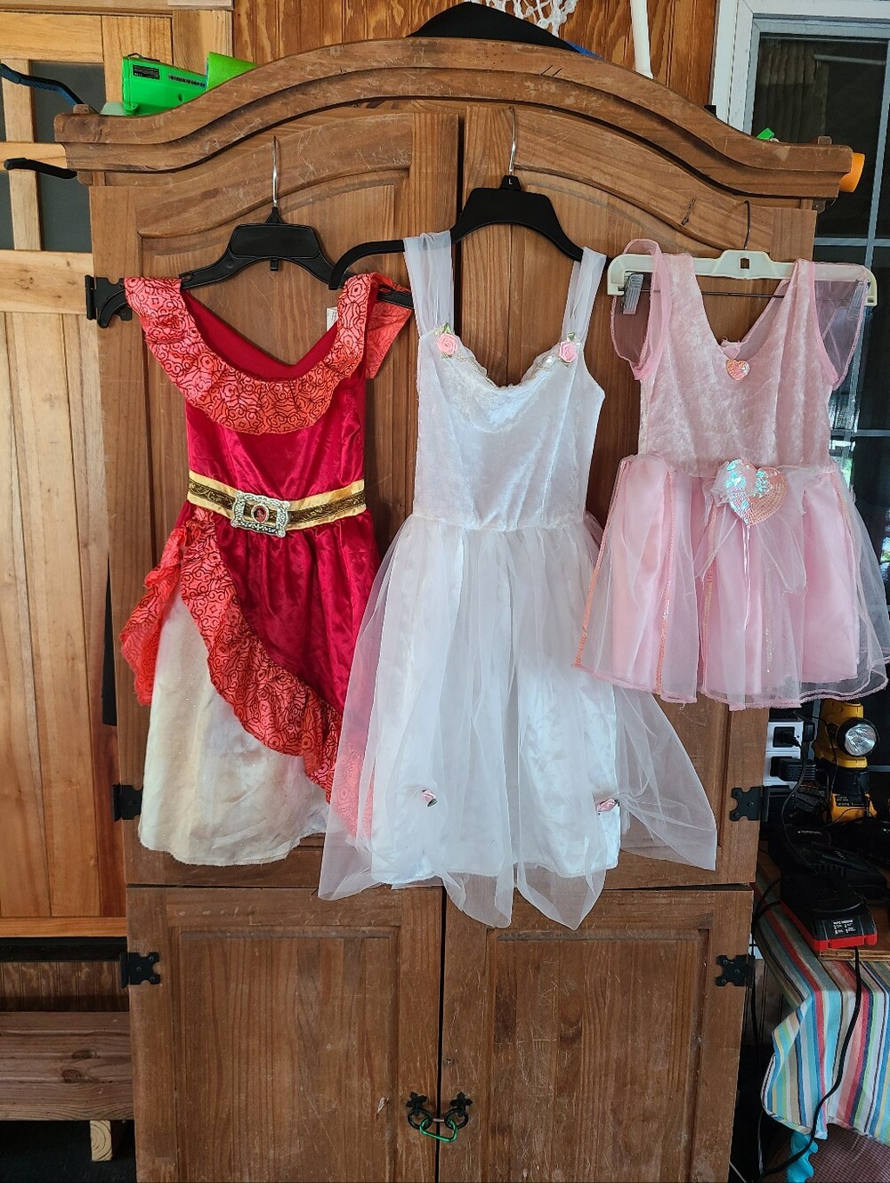Lot of 3 Girls Dress Up Princess Costumes Size 4-6X Disney Elena Pink White - Picture 5 of 5